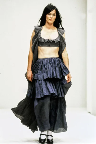 Look 50